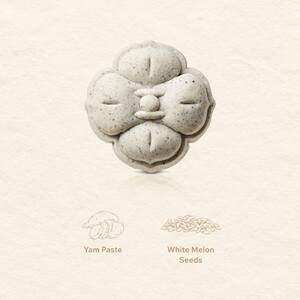 Multi Layer Mooncake - Black Sesame Yam